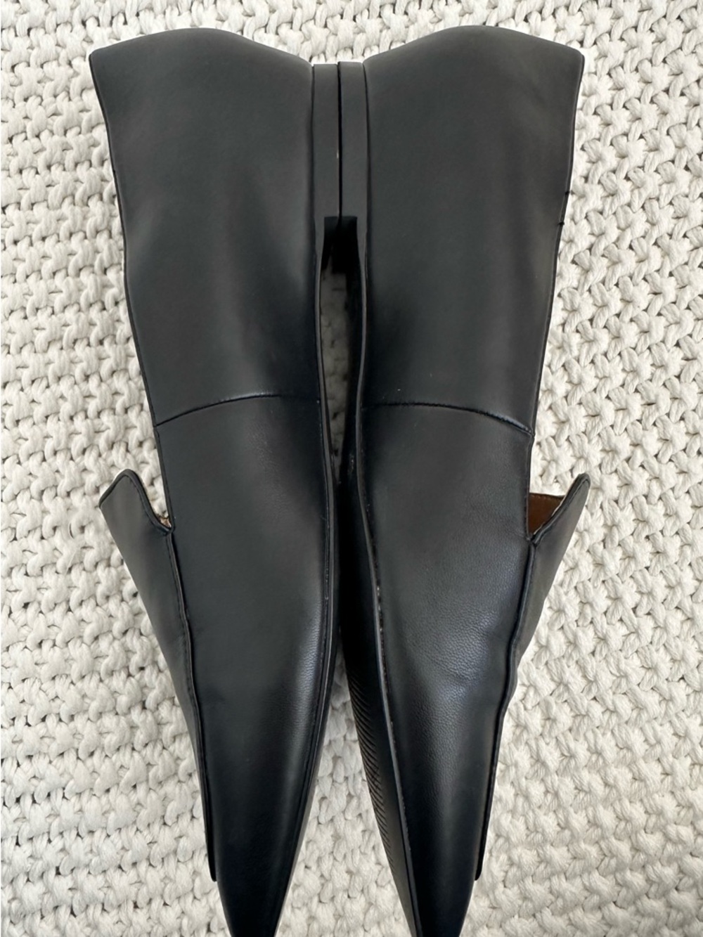 Classic Black Pointed Flats for Women - Picture 3 of 3